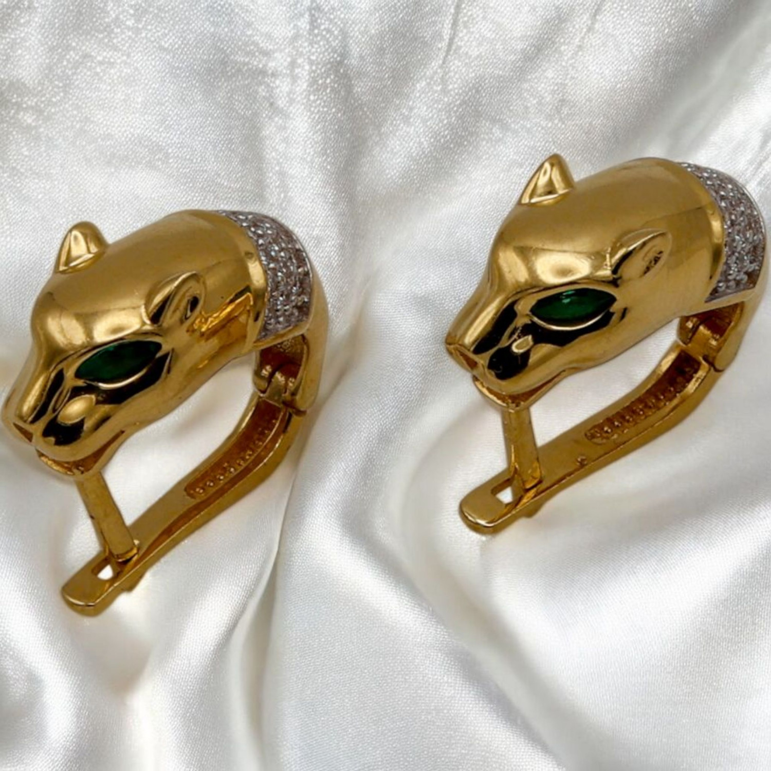 BOUCLES D OREILLES
