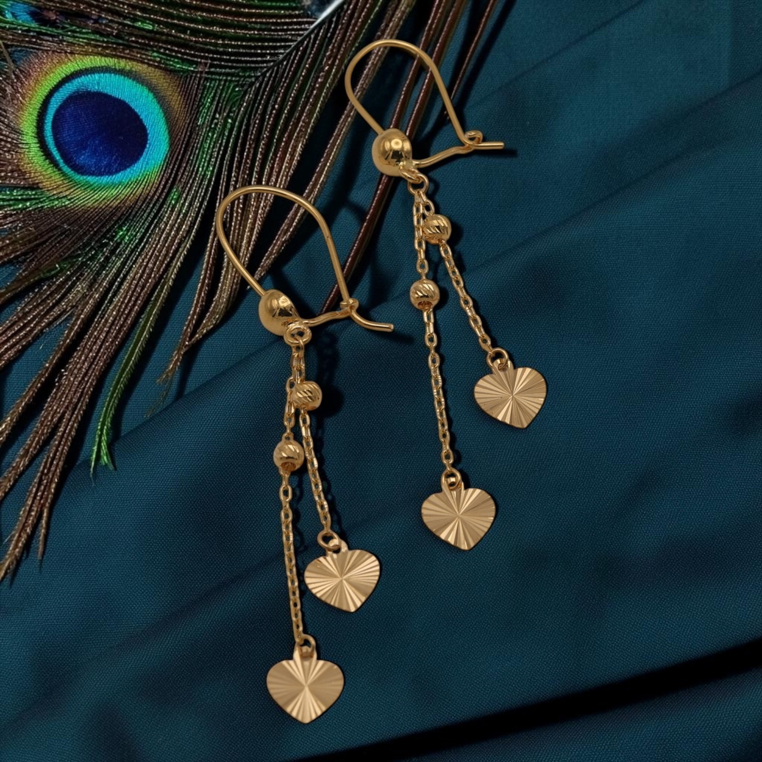 BOUCLES D OREILLES