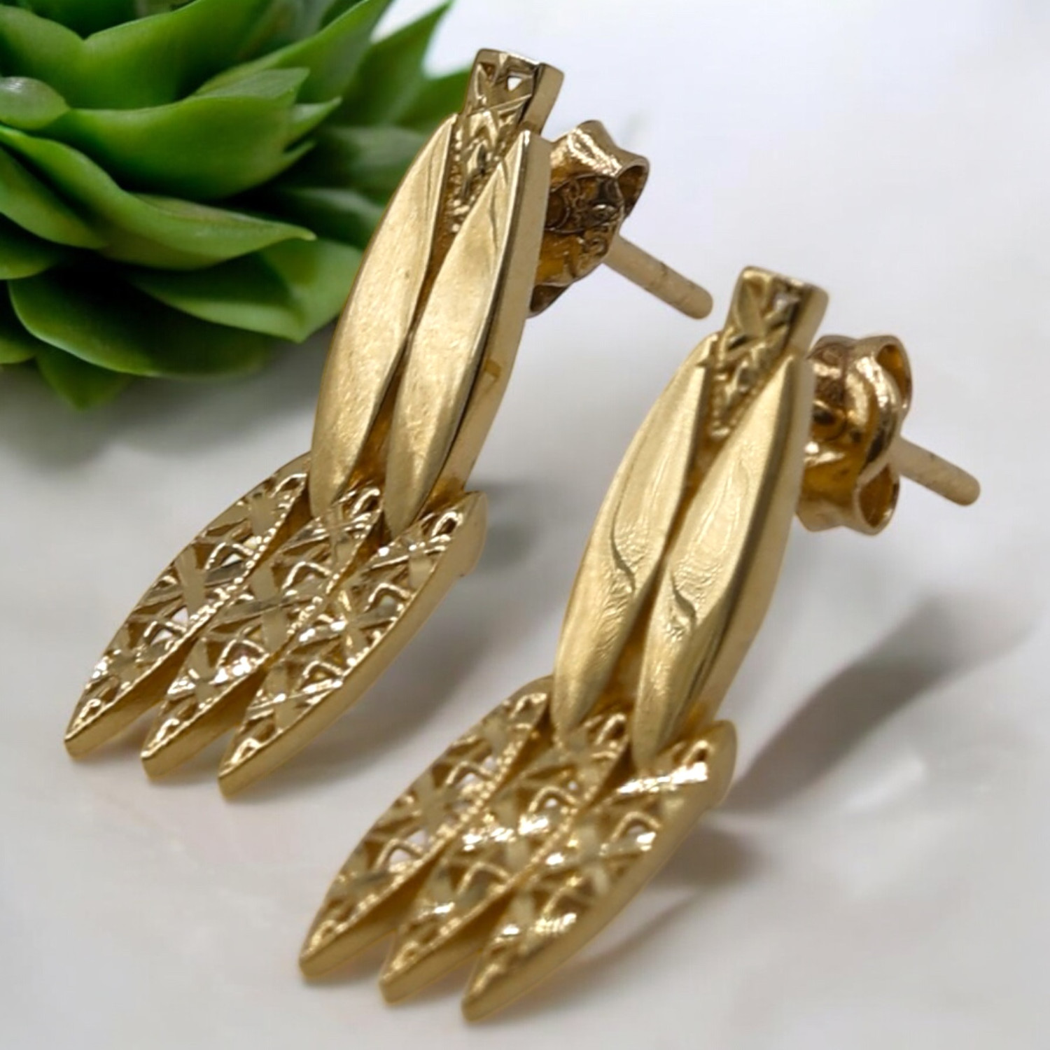 BOUCLES D OREILLES