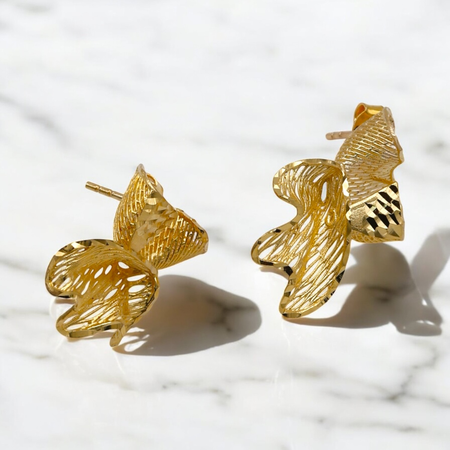 BOUCLES D OREILLES