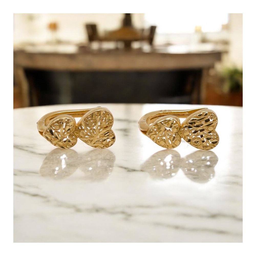 BOUCLES D OREILLES