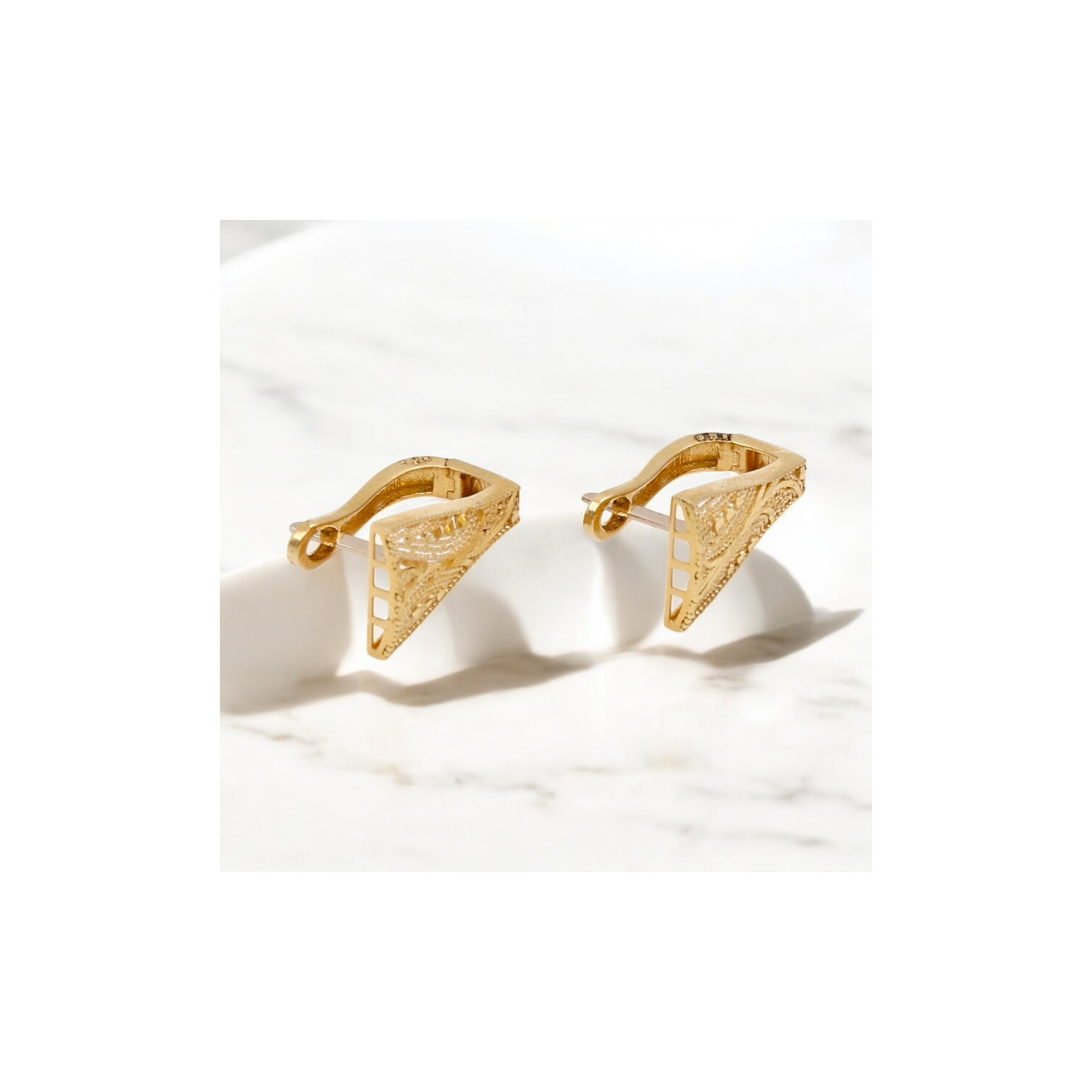 BOUCLES D OREILLES