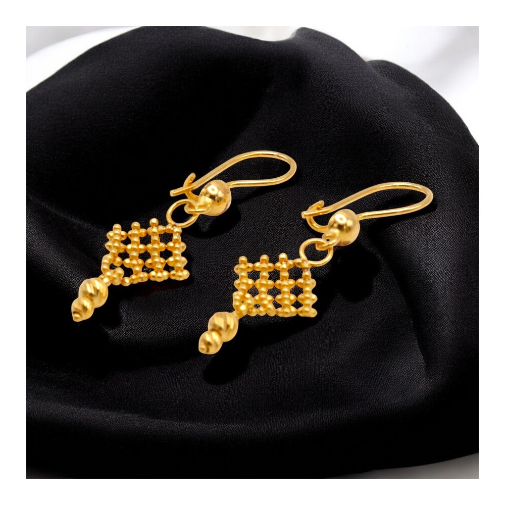 BOUCLES D OREILLES