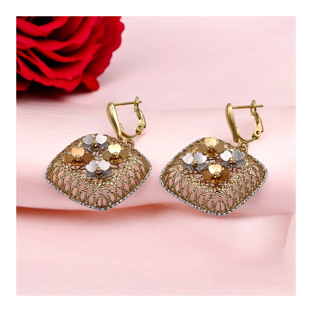 BOUCLES D OREILLES