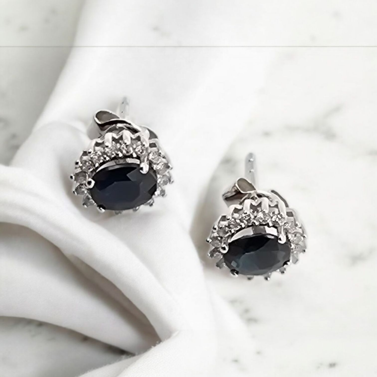 BOUCLES D OREILLES