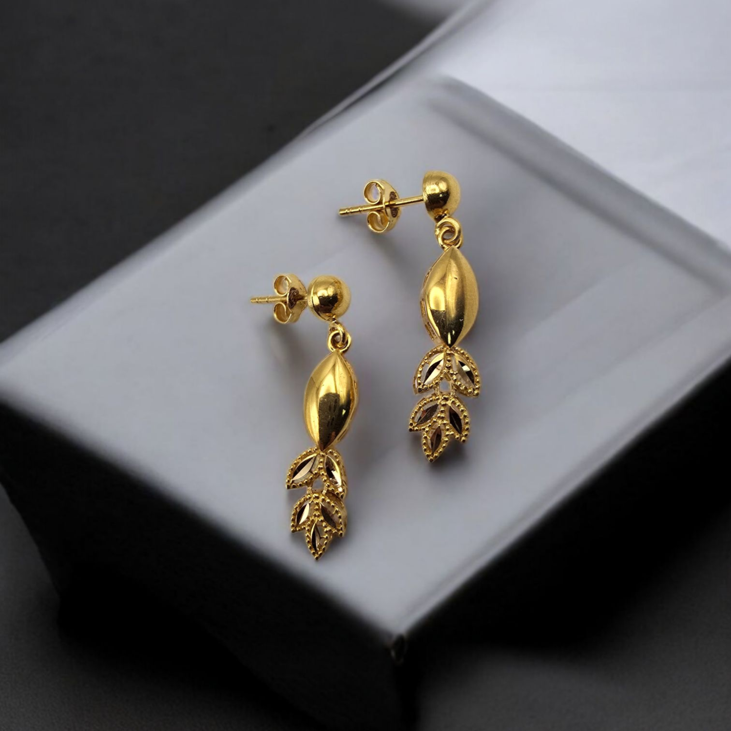 BOUCLES D OREILLES