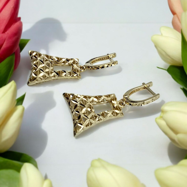 BOUCLES D OREILLES