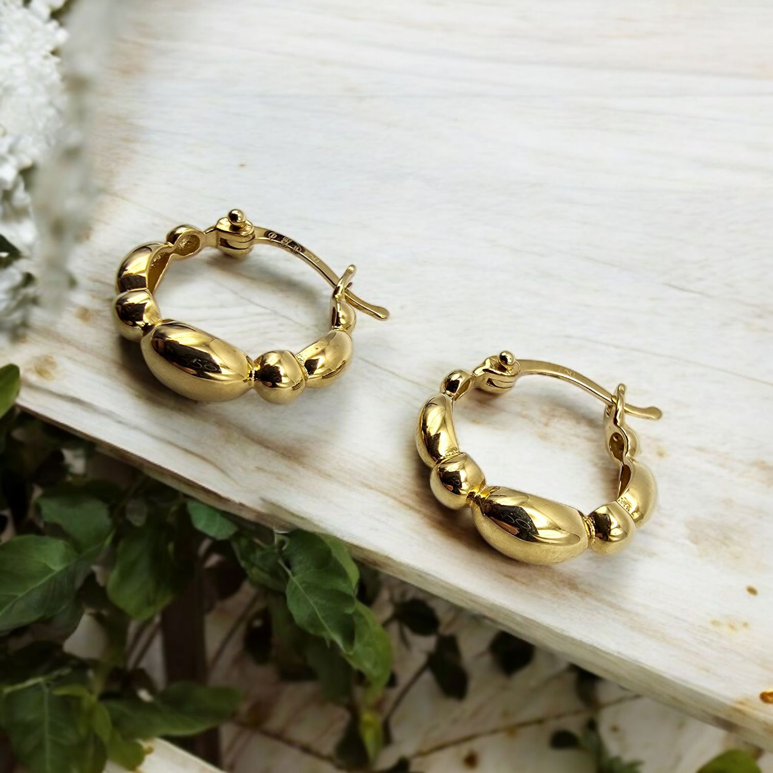 BOUCLES D OREILLES